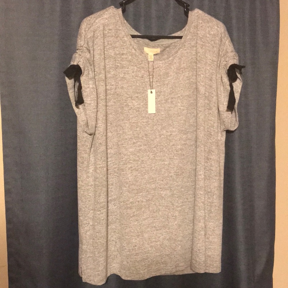 Grey Cupio shirt with Black Tie accents